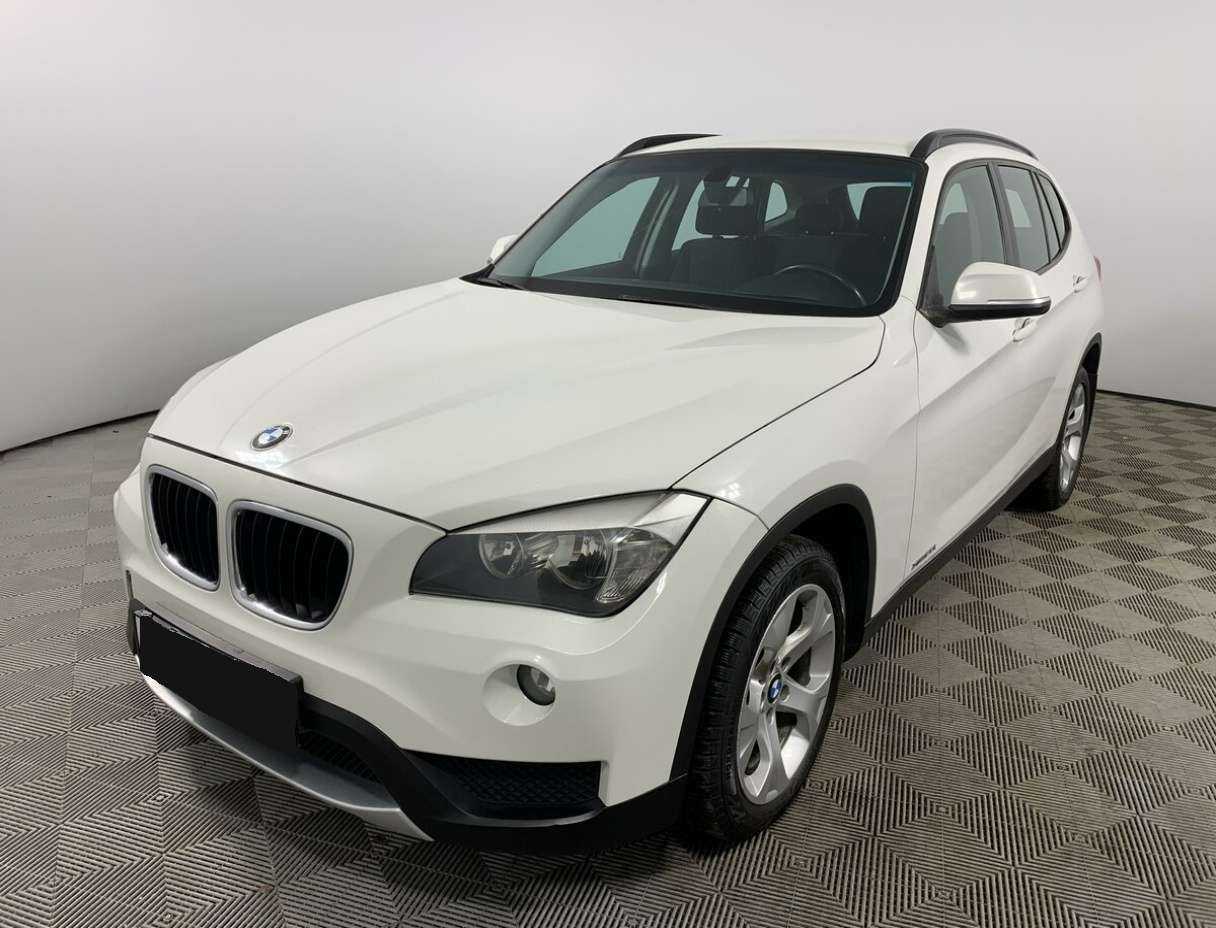BMW X1 20i, 2013 Фото №1