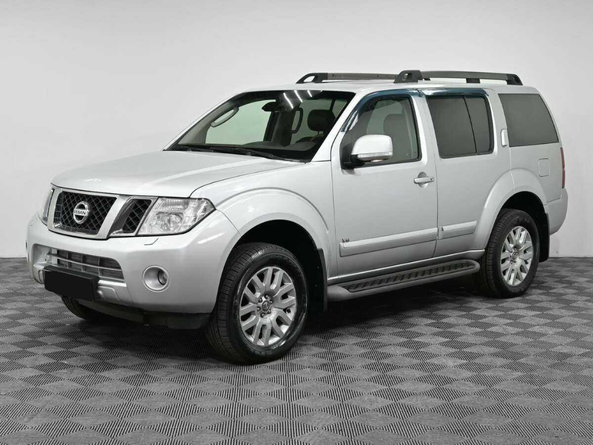 Nissan Pathfinder, 2012 - 136 000 км. | Фото №1