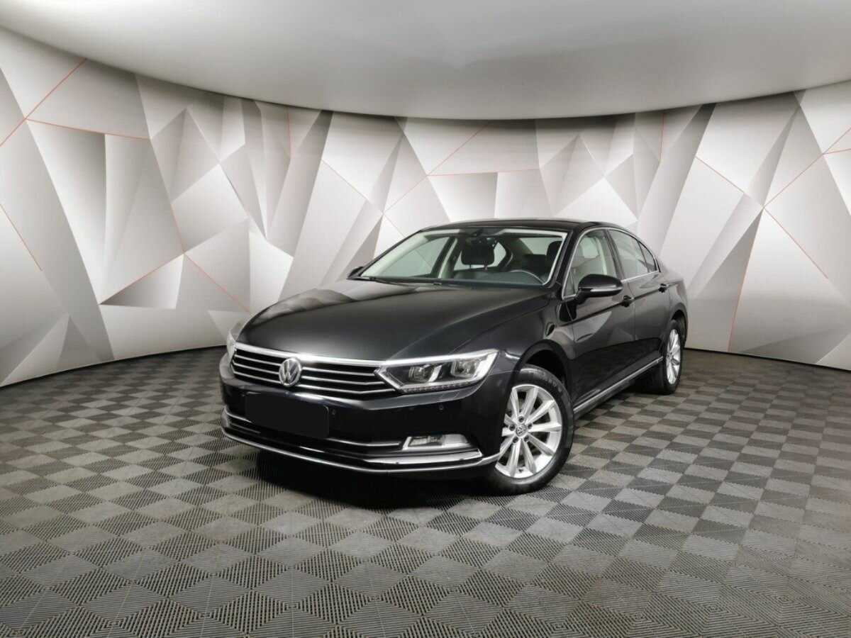 Volkswagen Passat, 2019 - 74 175 км. | Фото №1